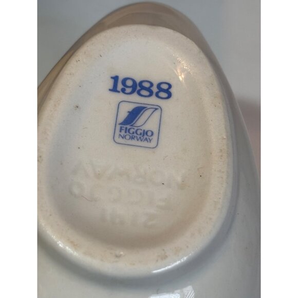 Vtg Drikke Horn Commodore Cruise Line Ceramic Mug & Mini Cup Set 1988 Santa - Picture 9 of 12